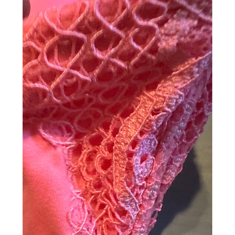 Victoria Secret Body by Victoria Lined Demi Lace Bra Neon Pink 32DD 36012488 - Picture 3 of 8